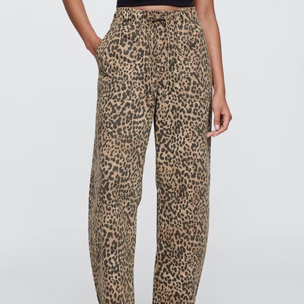 GAP Leopard-Print pull on barrel pants